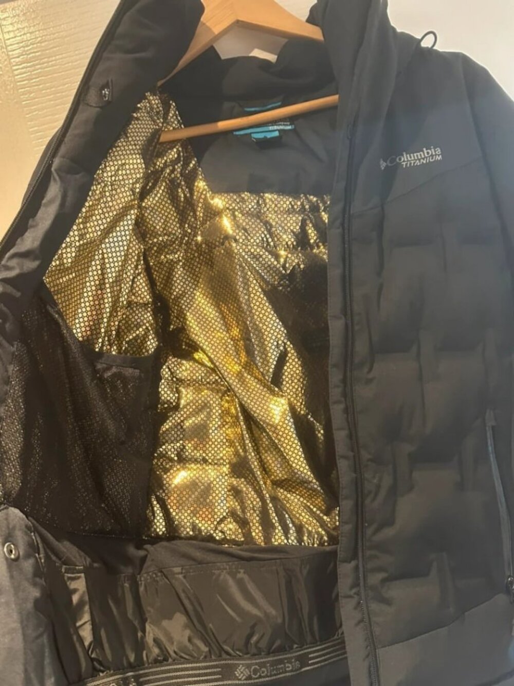 Columbia Titanium Omni-Heat Infinity Women's Ski Jacket Black Size S - Picture 3 of 5